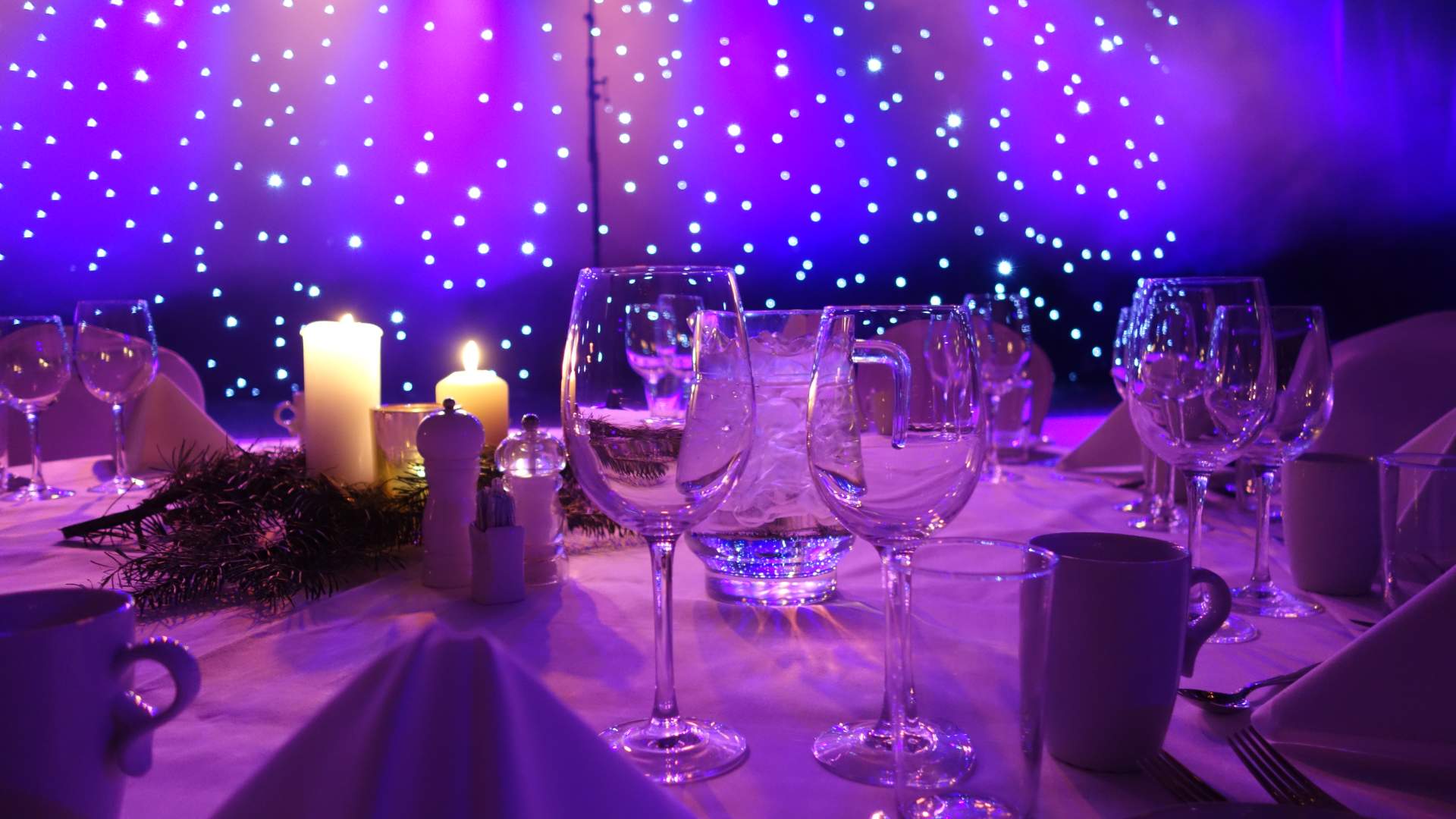 Quality_Hotel_Strand_Gjovik_festbord_2020