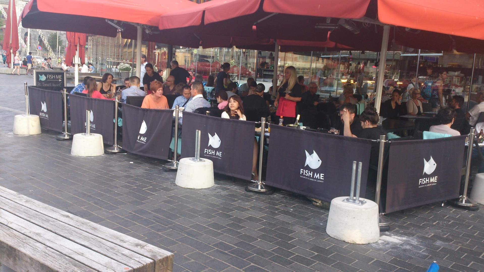 Restaurant outside 4