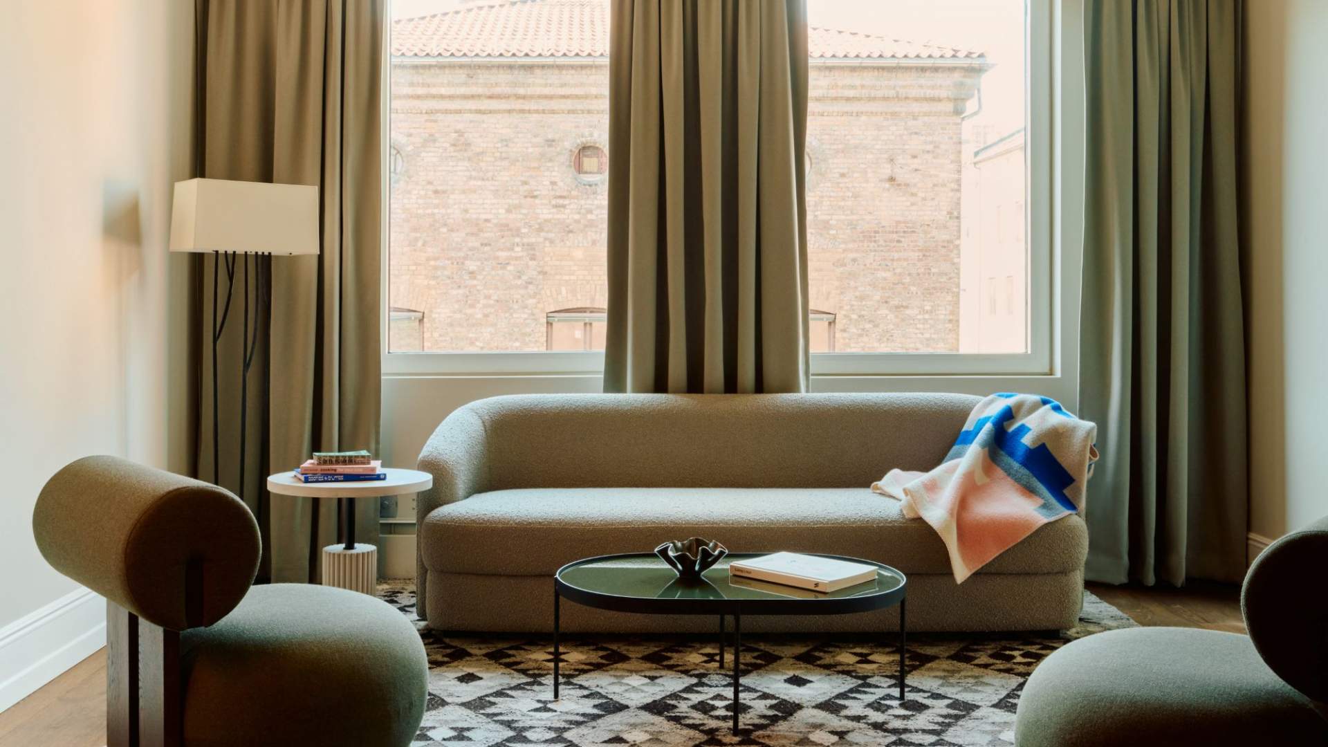 Revier - The Bedrooms Four