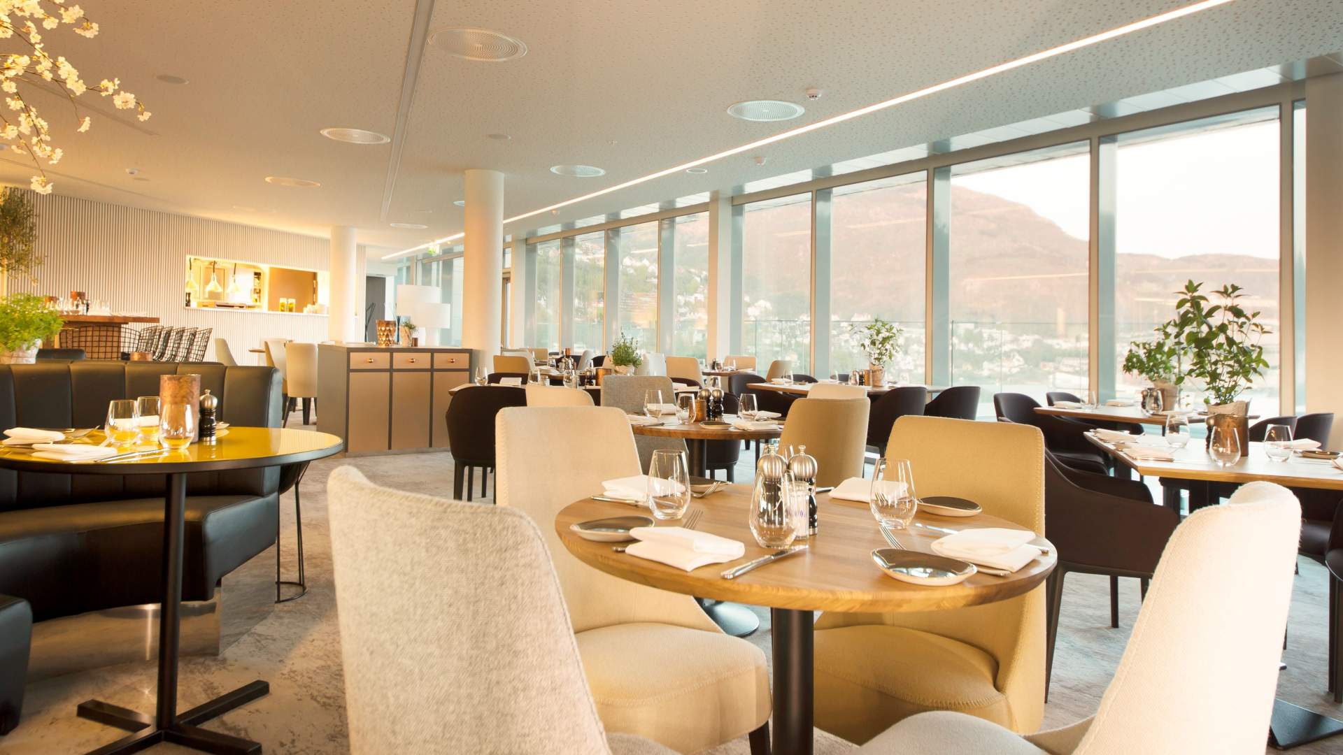 Scandic-Ornen-restaurant-roast-4_