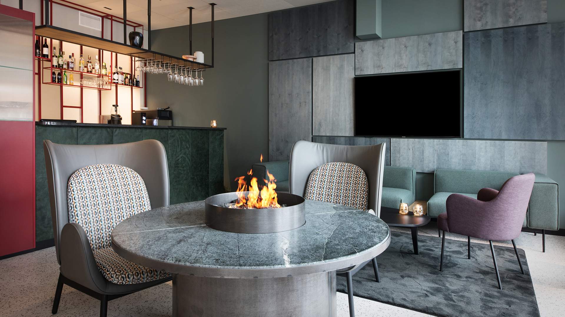 Scandic-Torget-Bergen-Lobby-Reception-Fireplace