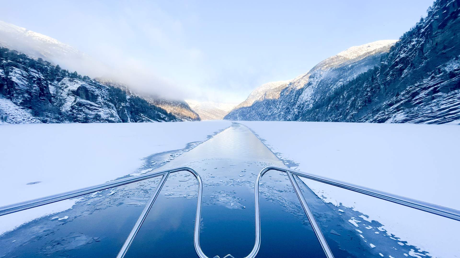 See the fjords Modal vinter