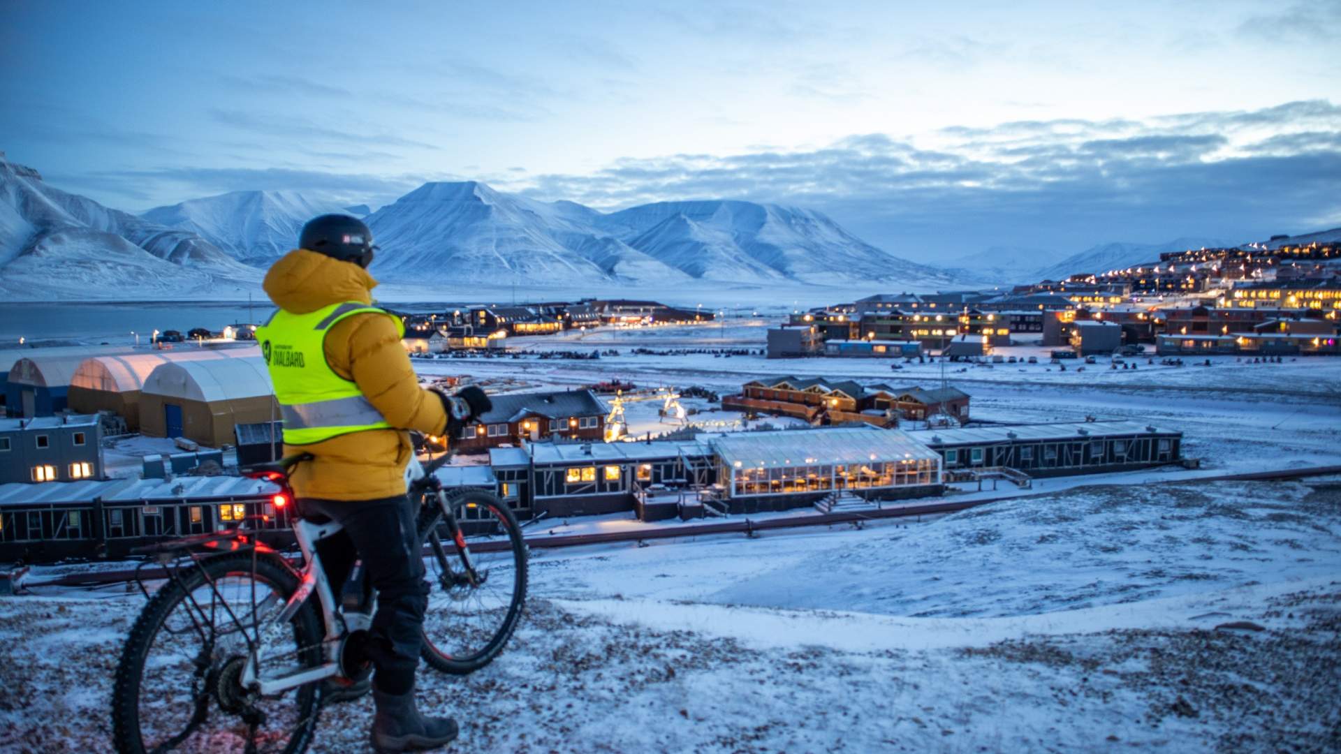 Sightseeing_with_electrical_bike-winter_Photo_Eveline_Lunde (6)