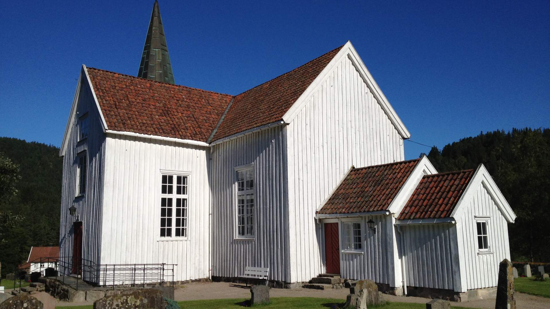 Laudal kirke
