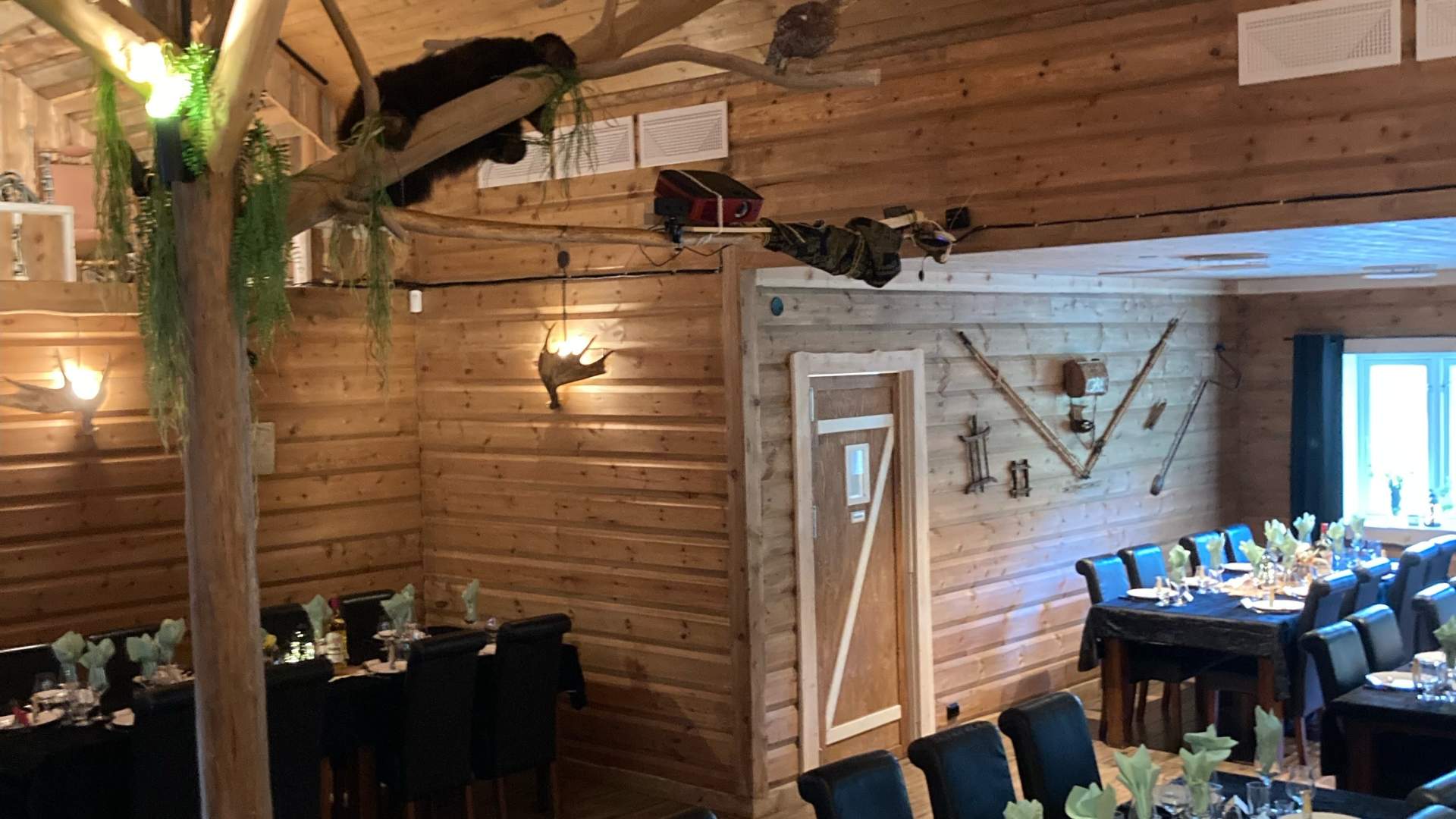 Skjønneberg - dekket bord