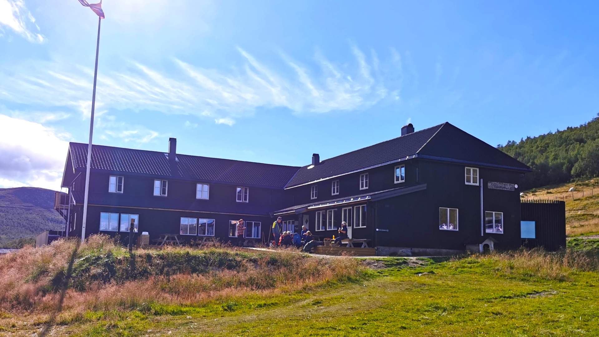 Solheimstulen Turisthytte 2025 hovedbilde