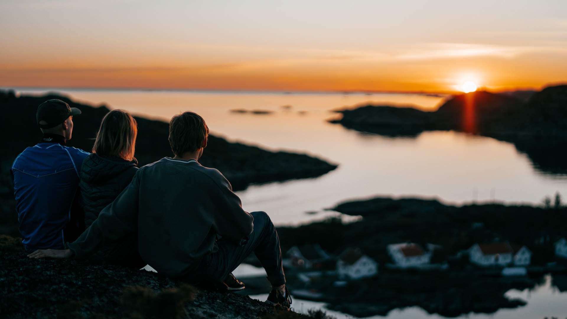 Solnedgang Korshamn Rorbuer