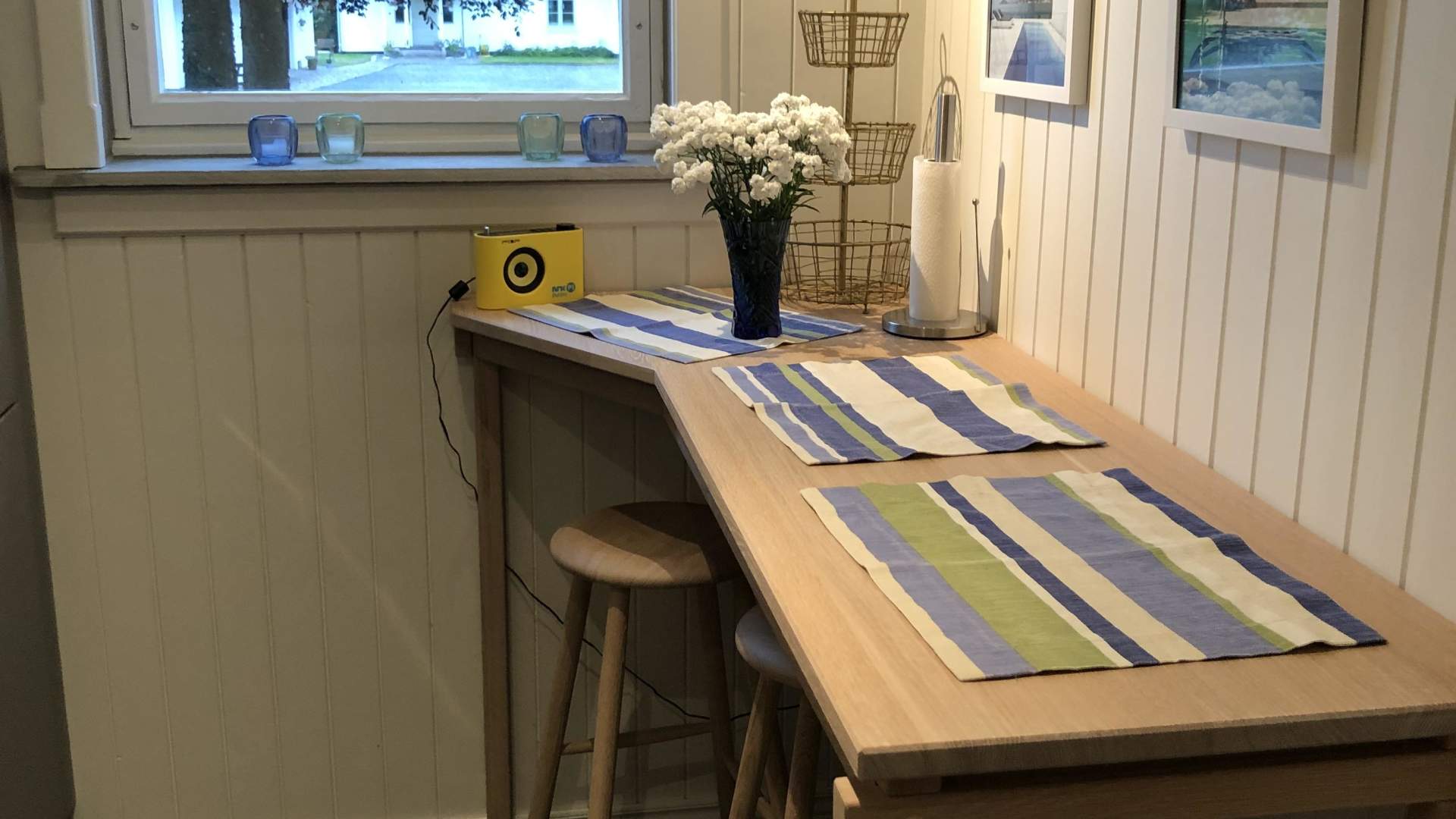 Spisekrok kjøkken i låve