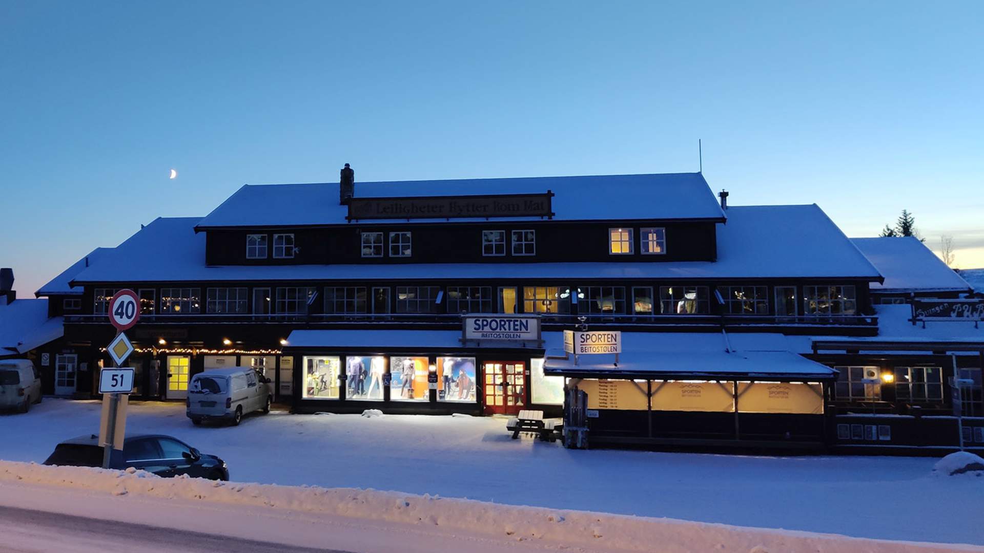 Sporten Beitostølen vinter blåtime_IMG_20251126_160903_Julia Helgesen