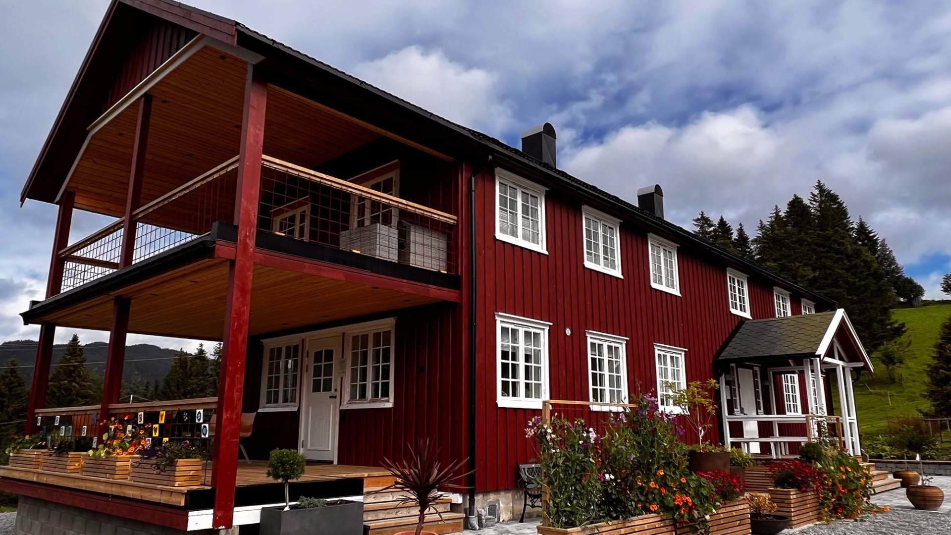 Steinkjer Yttervik gard utvendig (13)