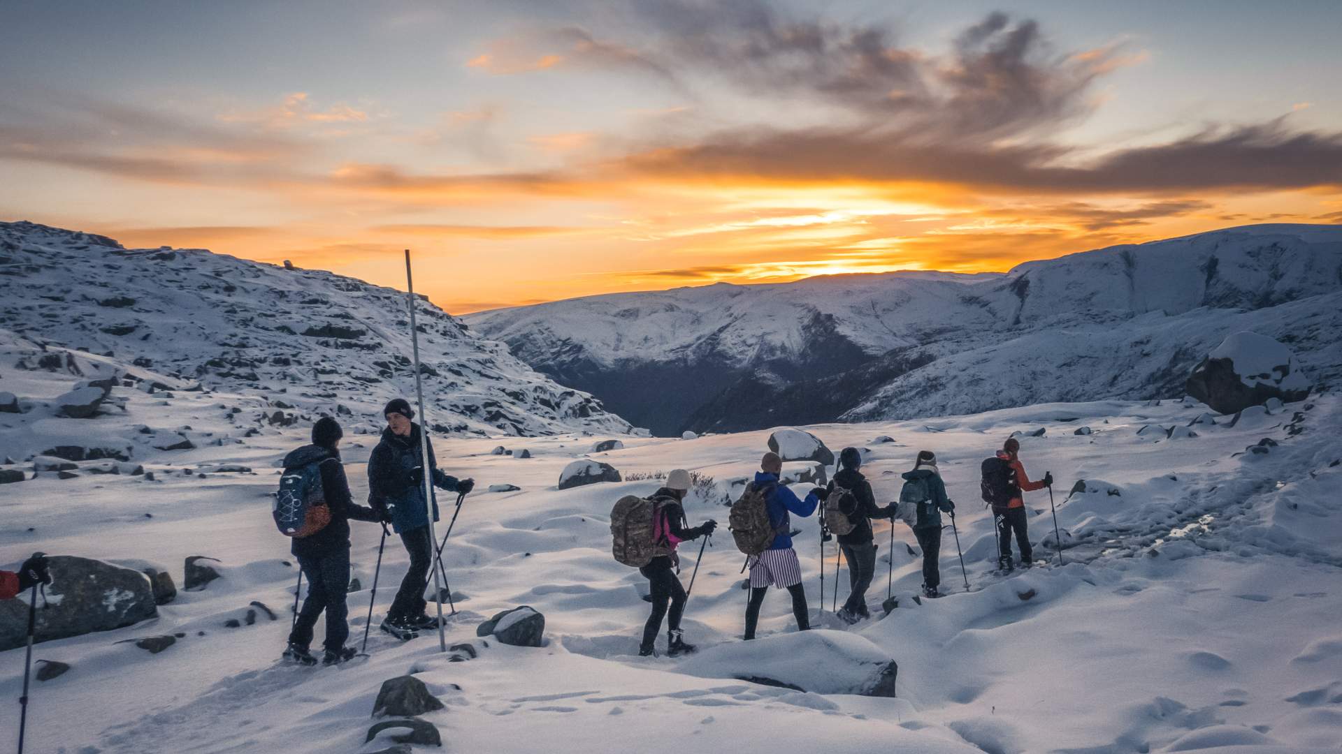 Trolltunga Active_Guided Winter Expedition_Trail_snowshoes_sunset