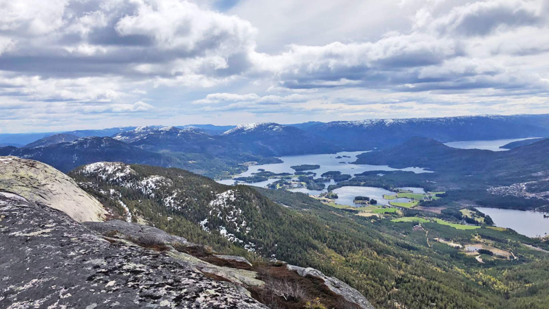 Utsikt-mot-Vrådal_CAasheim_web