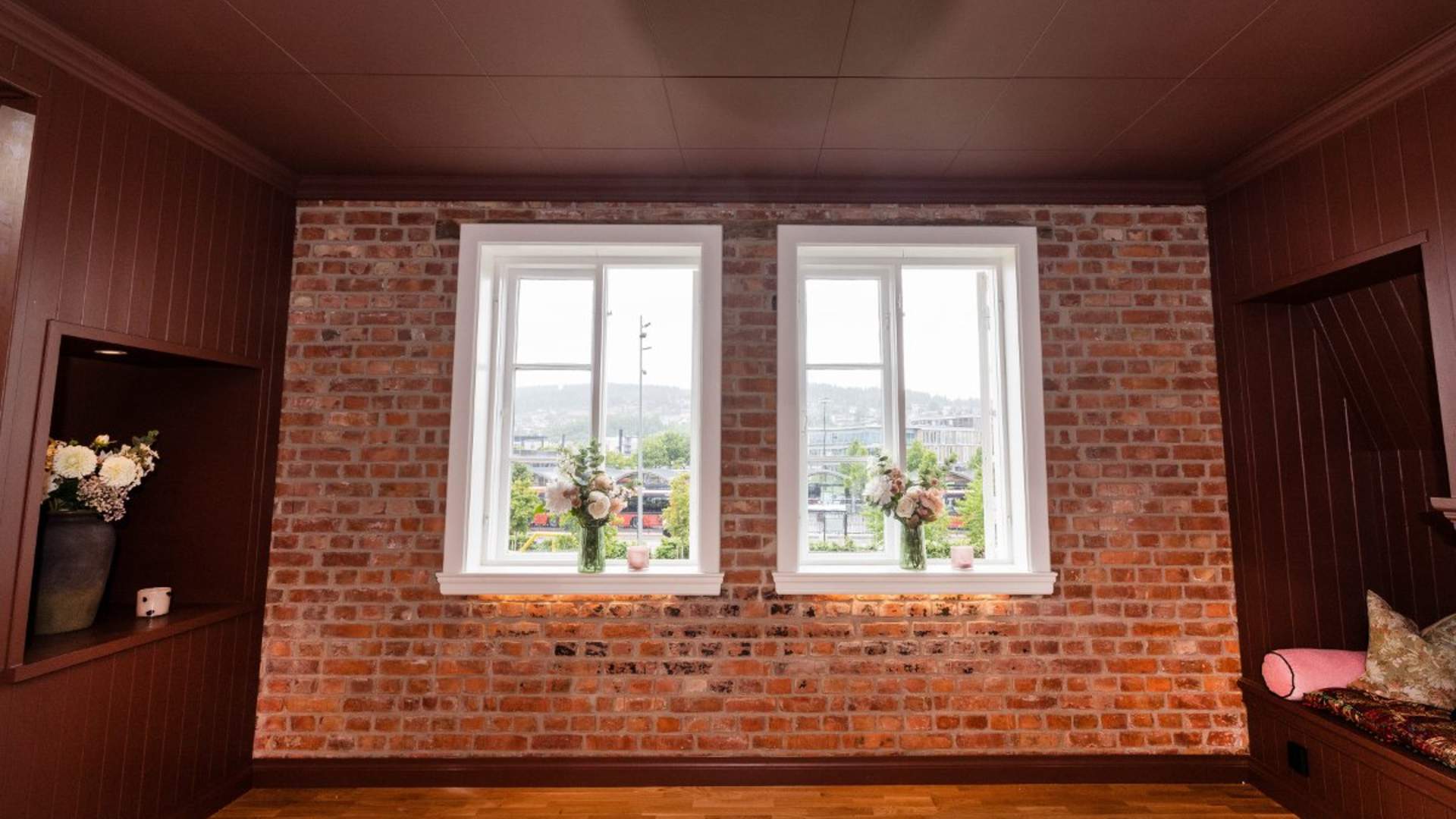 Venus café and Lounge