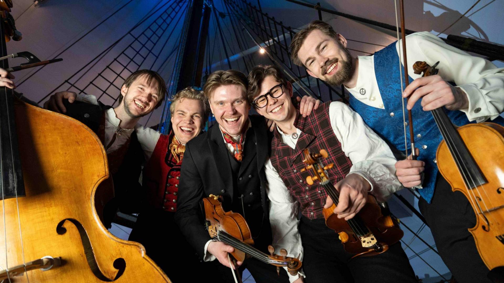 Romslo Entertainment 12