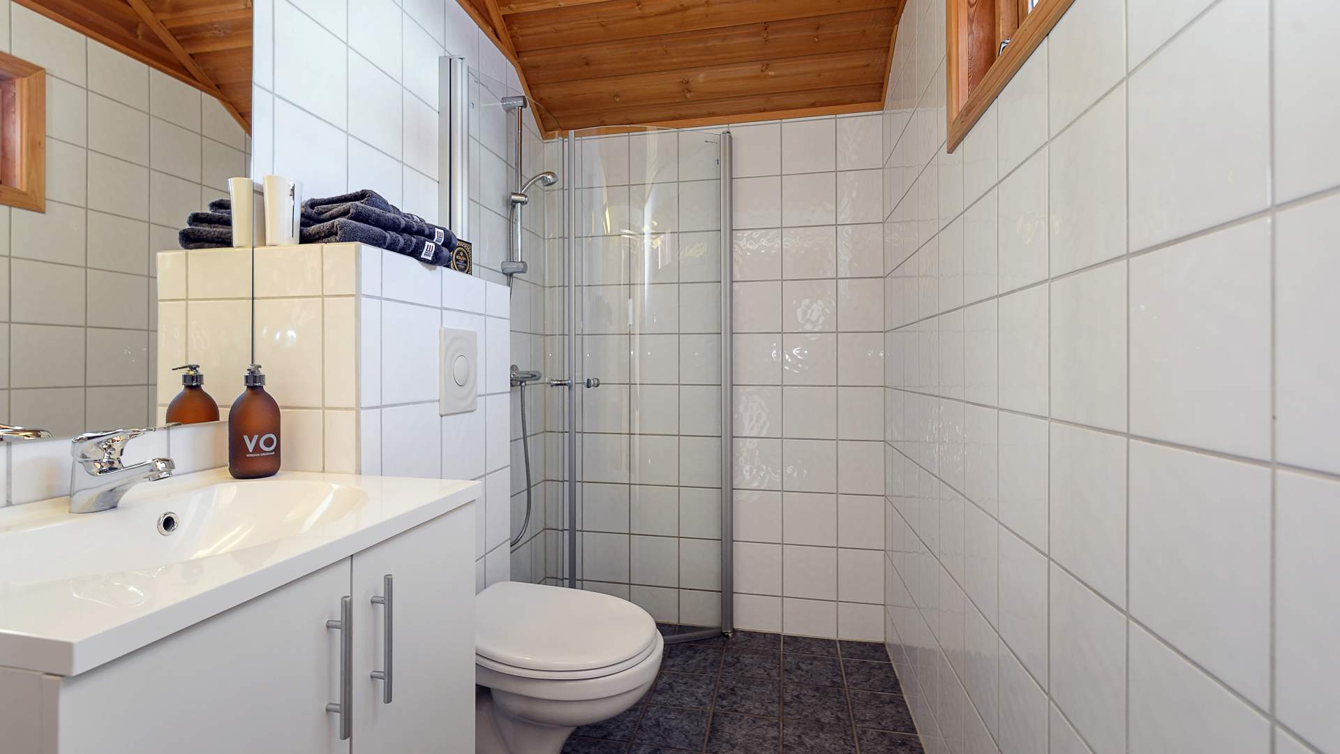 bath room cabin (2)