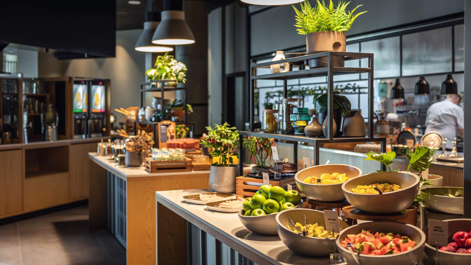 breakfast-buffet-quality-hotel-harstad (2)