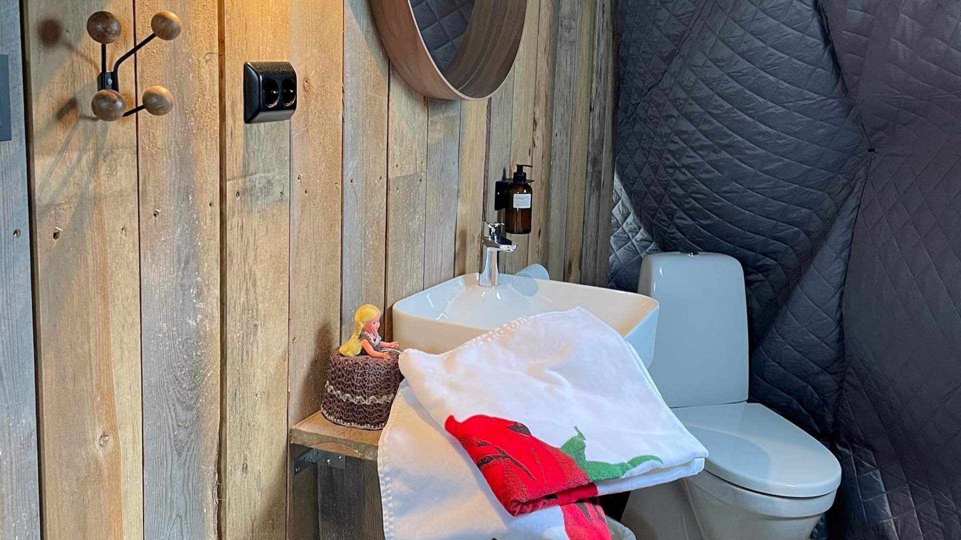 brokkestoylen glamping toalett