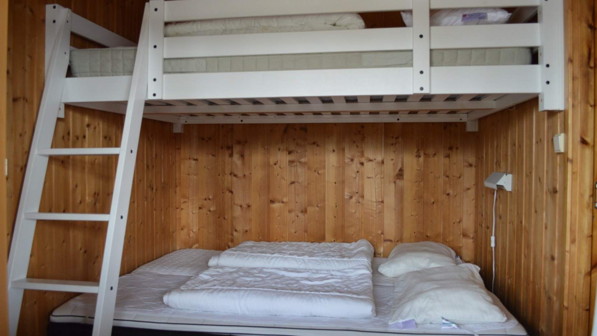 d0a3b3a5-119e-45c9-bc42-e2b704187a90