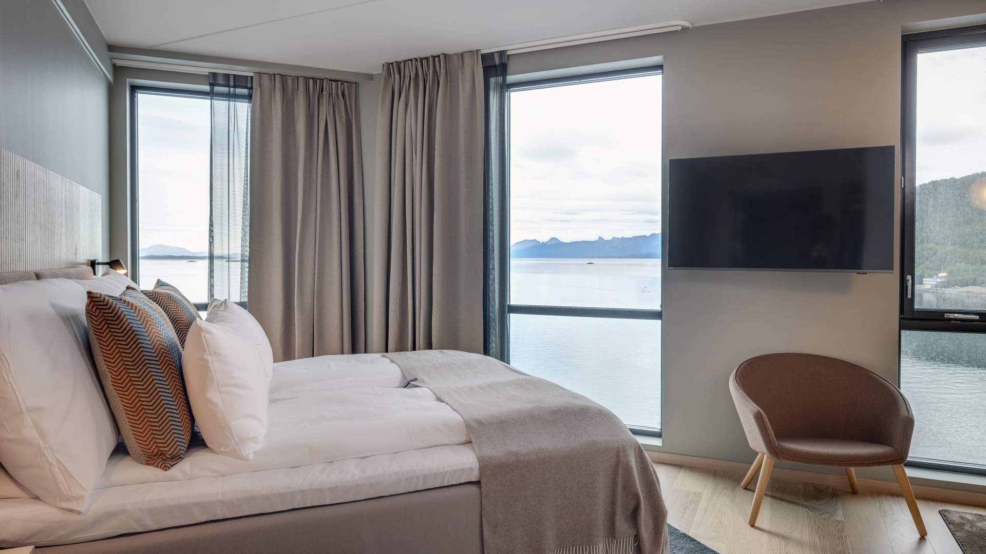 family-room-view-quality-hotel-harstad