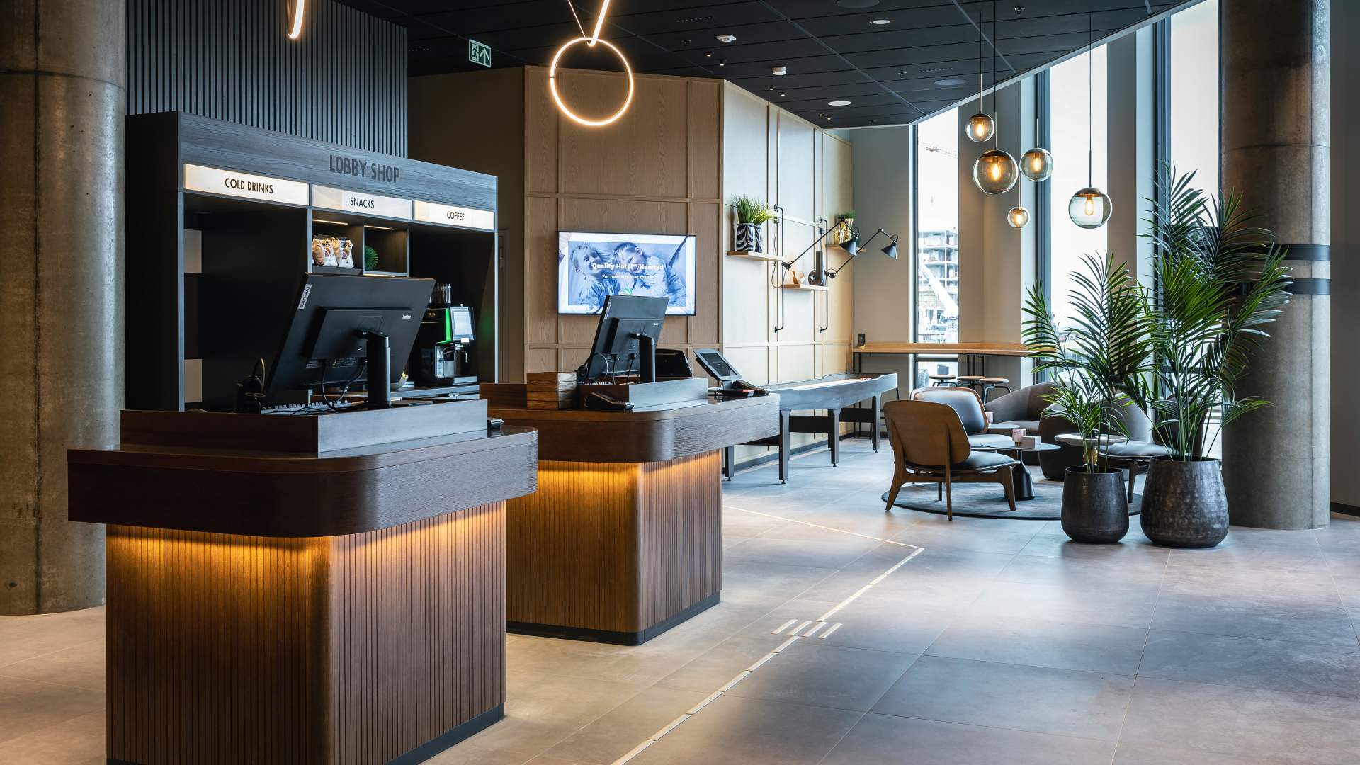 lobby-reception-quality-hotel-harstad