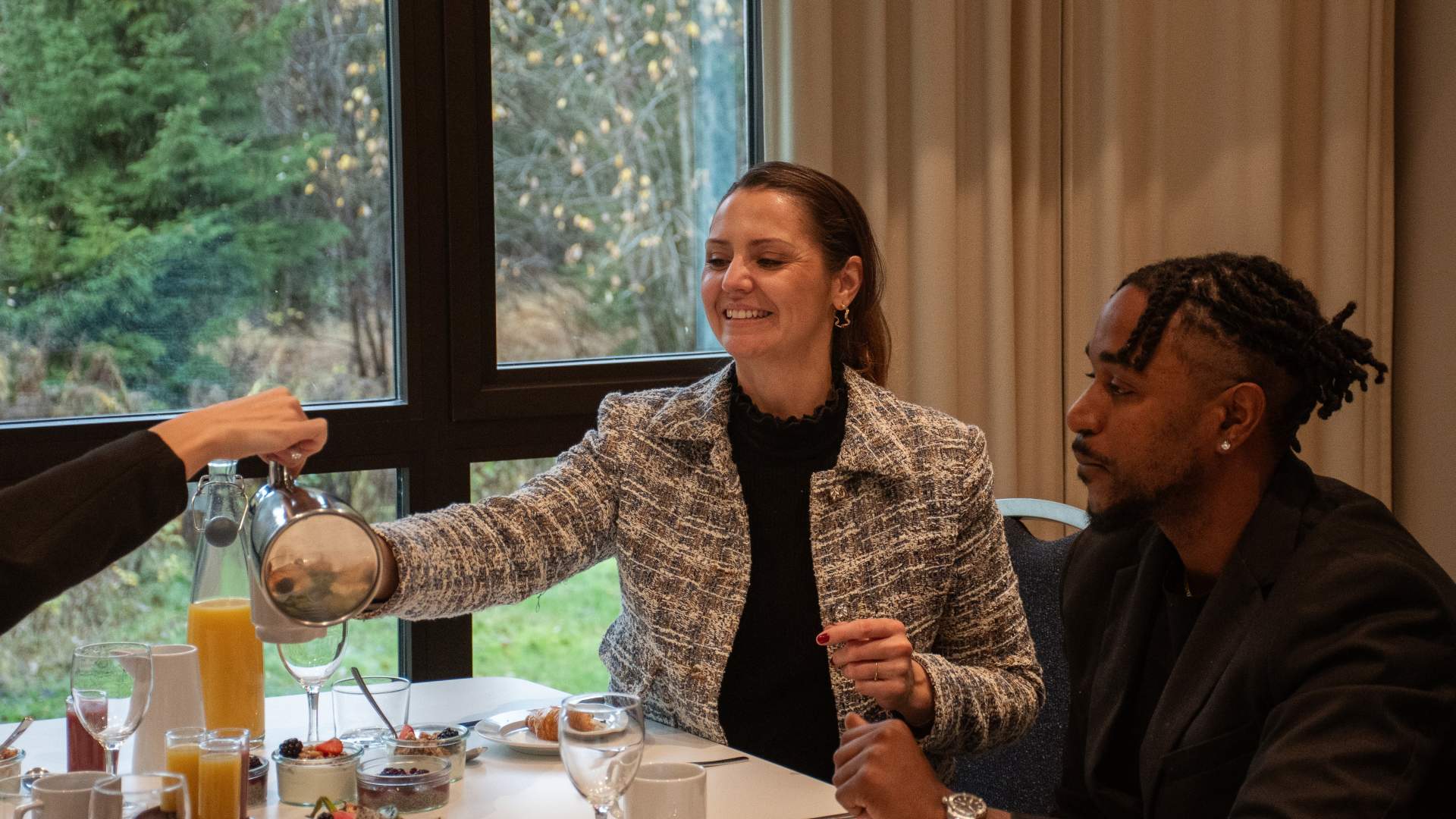 quality-hotel-entry-conference-breakfast-meeting-25-VSCO