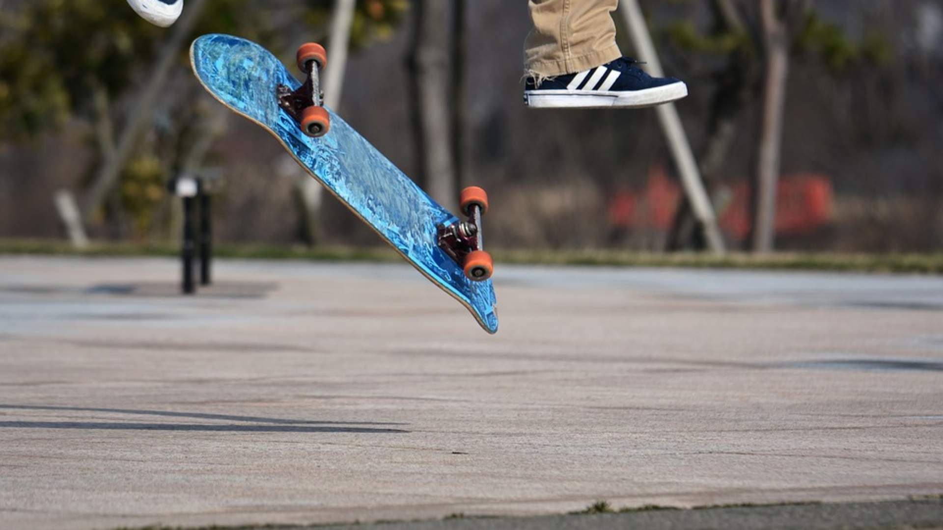 Skateboard