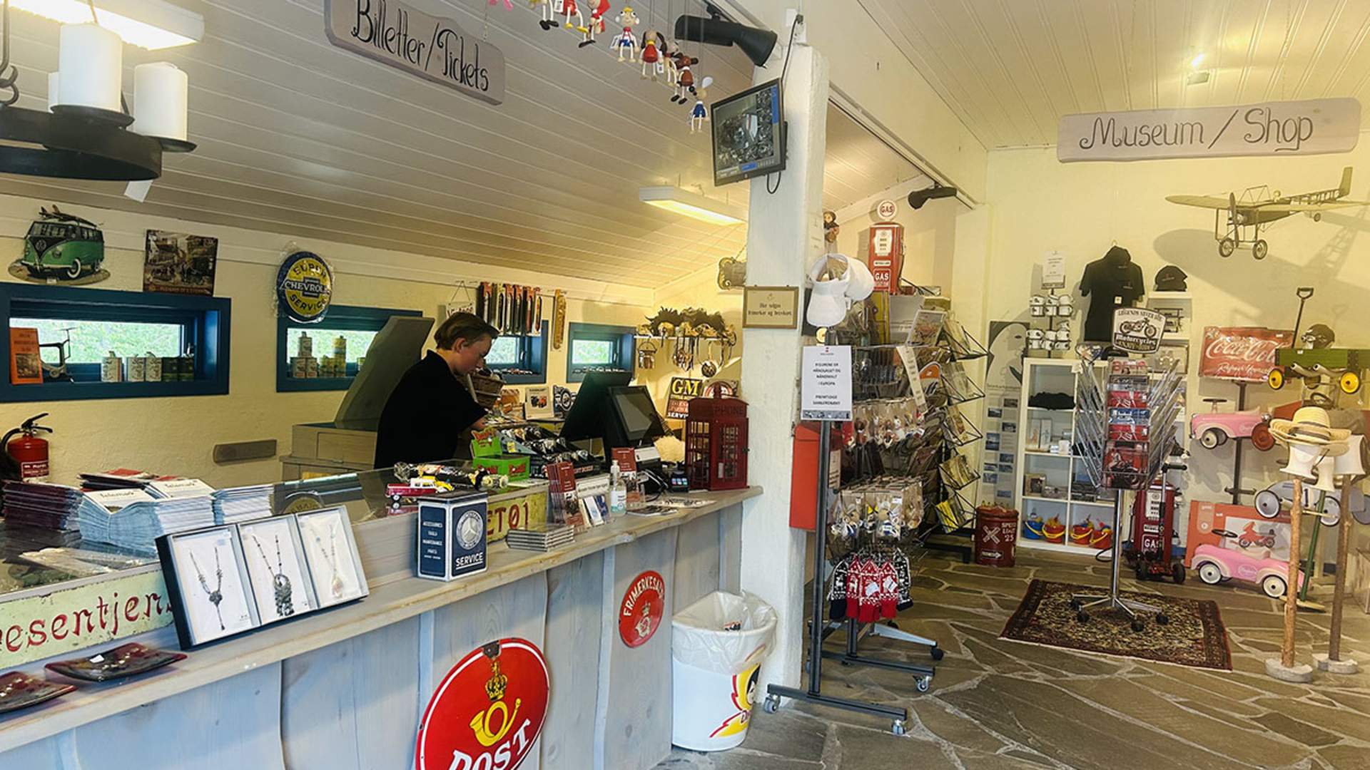souvenirbutikk på Z-museum