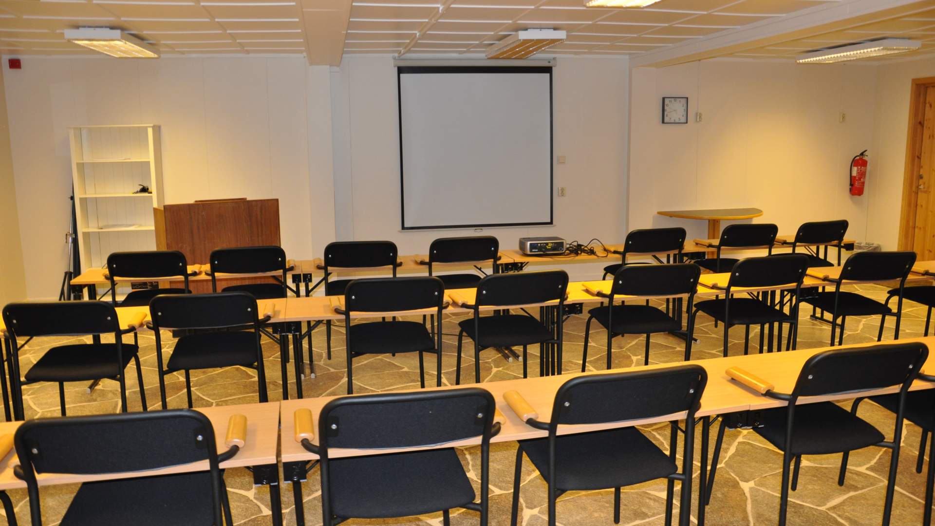 steinkjer måkk gård interiør inne møtelokale (4)