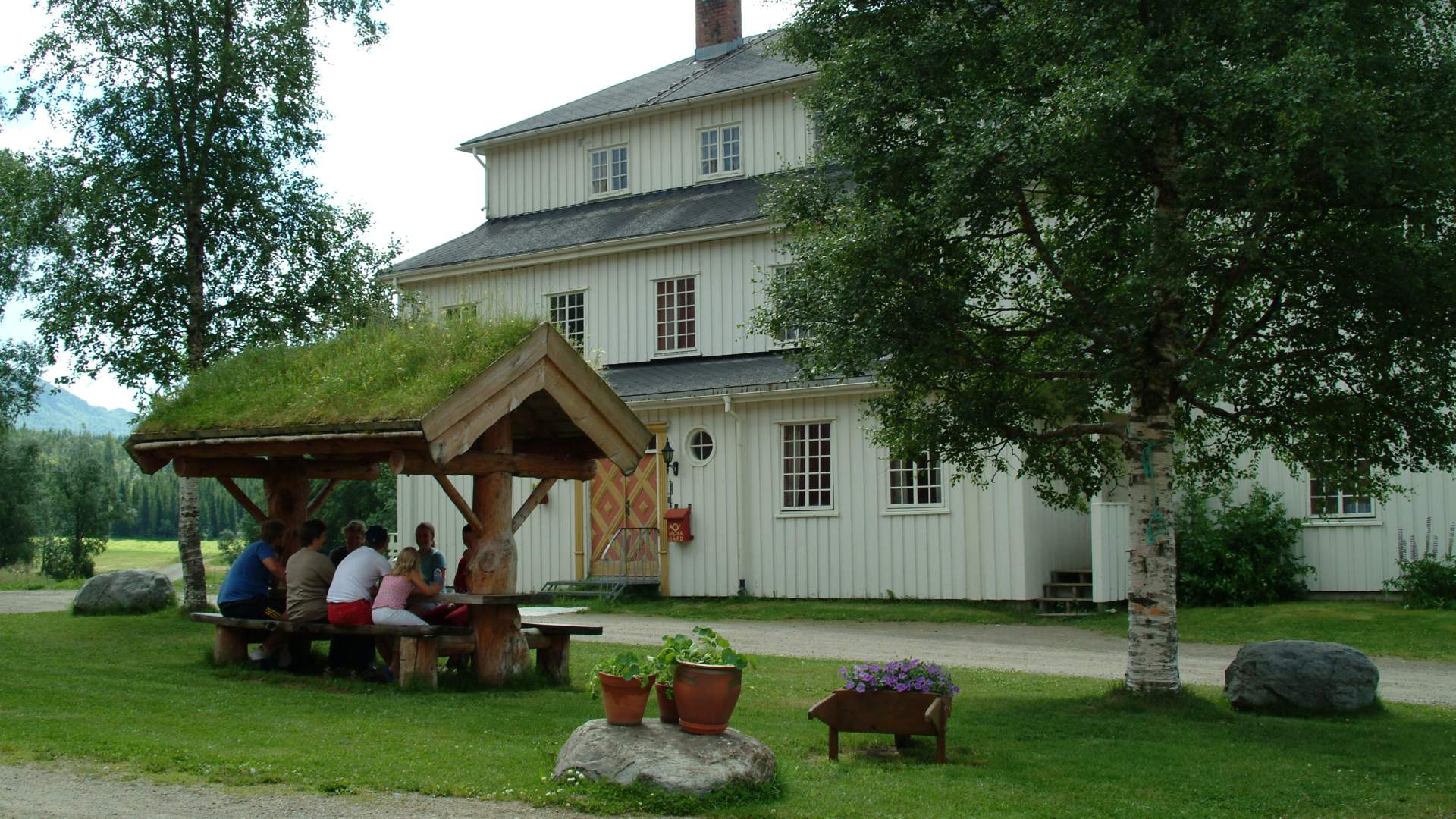 steinkjer mokk gård ute Foto Aino Holst (6)