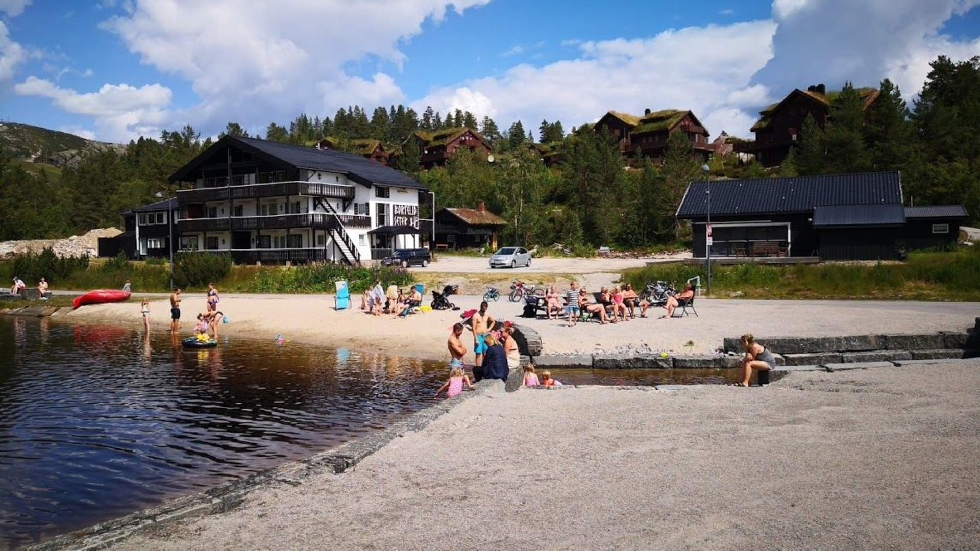 Swimming at Bortelid