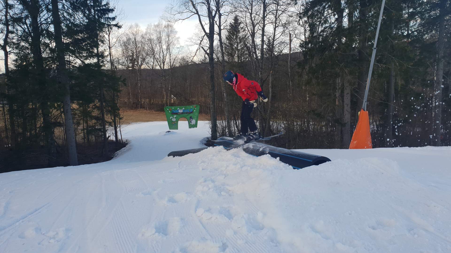 toppen av bakke rails