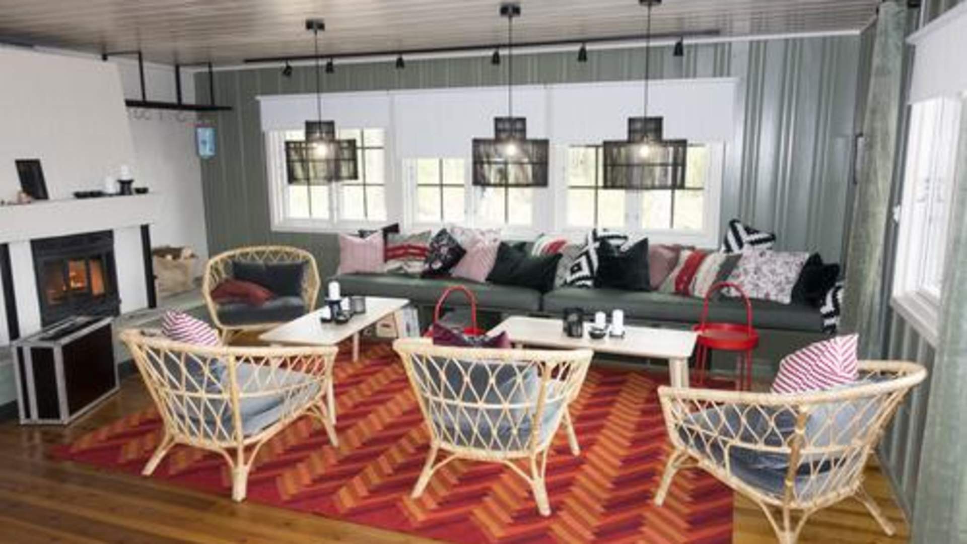 Arnebjørnhytta - oppholdsrom