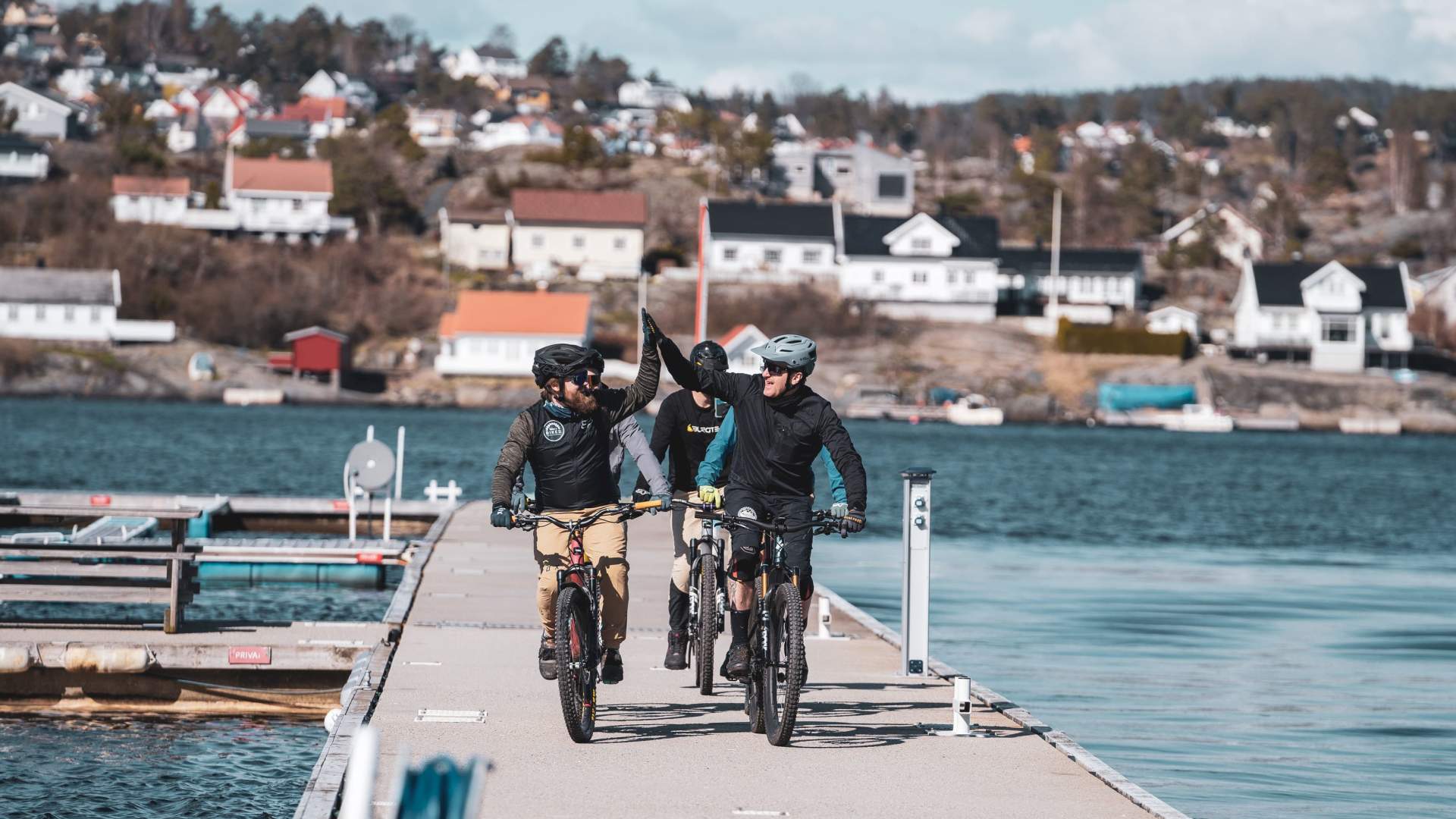 Trailbiking and island hopping with guide in Kragerø