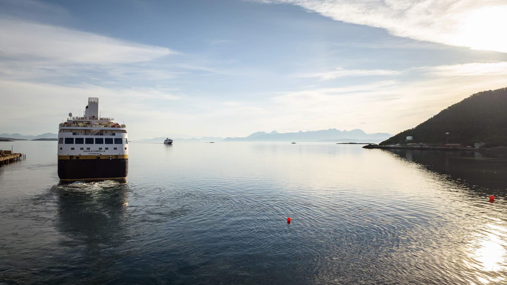view-hurtigruten-vågsfjorden-quality-hotel-harstad (2)