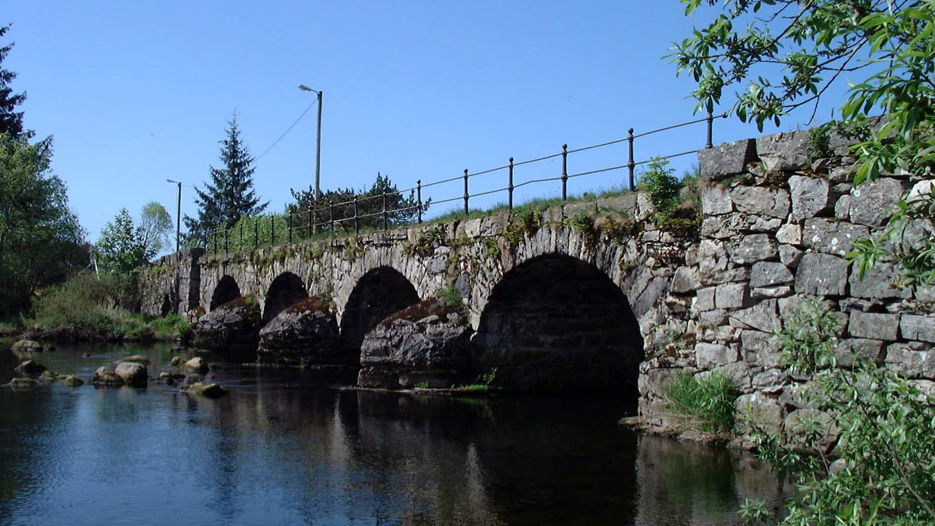 Skjævelandbrua bridge
