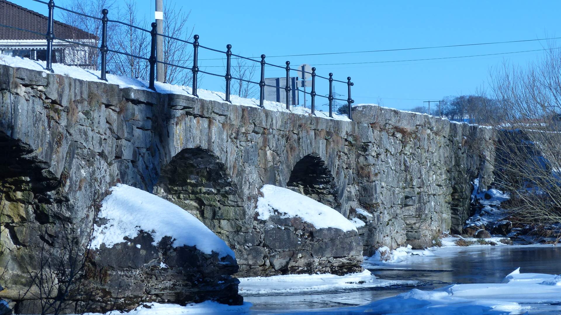 Skjævelandbrua bridge