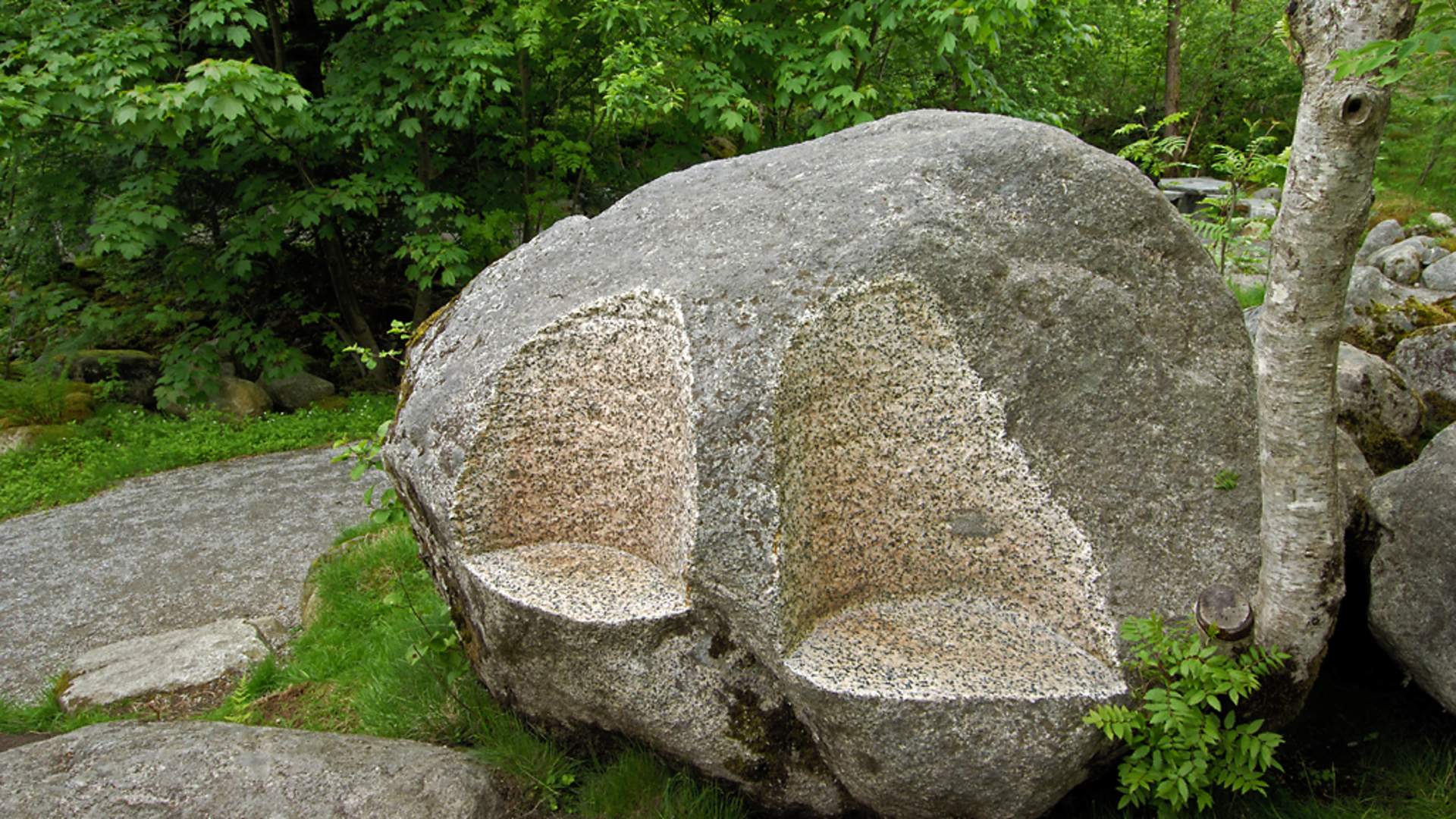 Steinparken i Rosendal