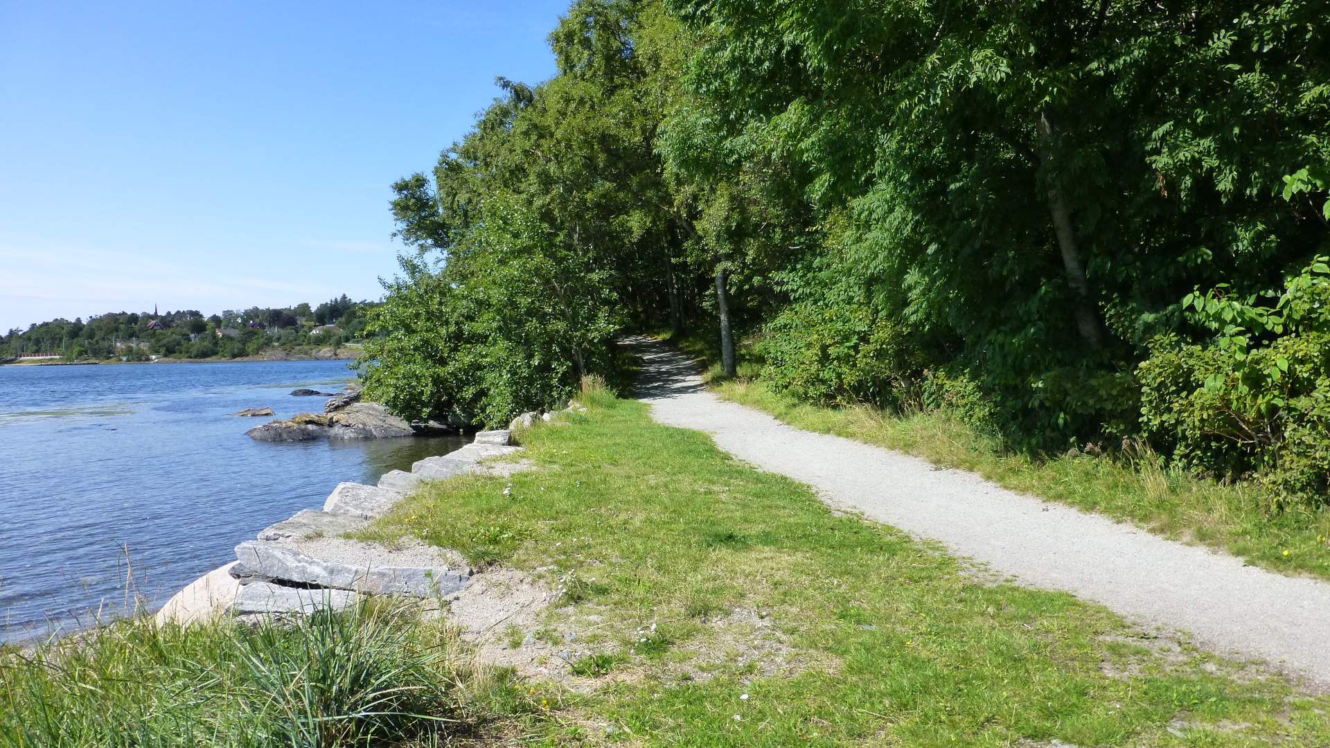 Sykkelsti og tursti langs jernbanen i Stavanger