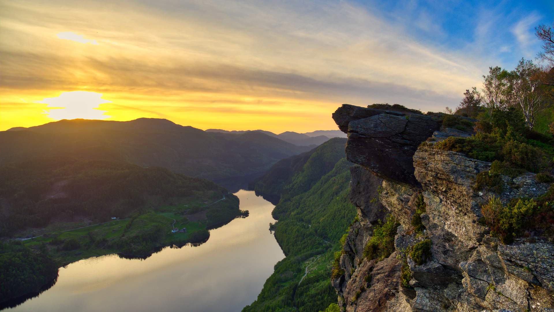 Hike to Himakånå in Nedstrand