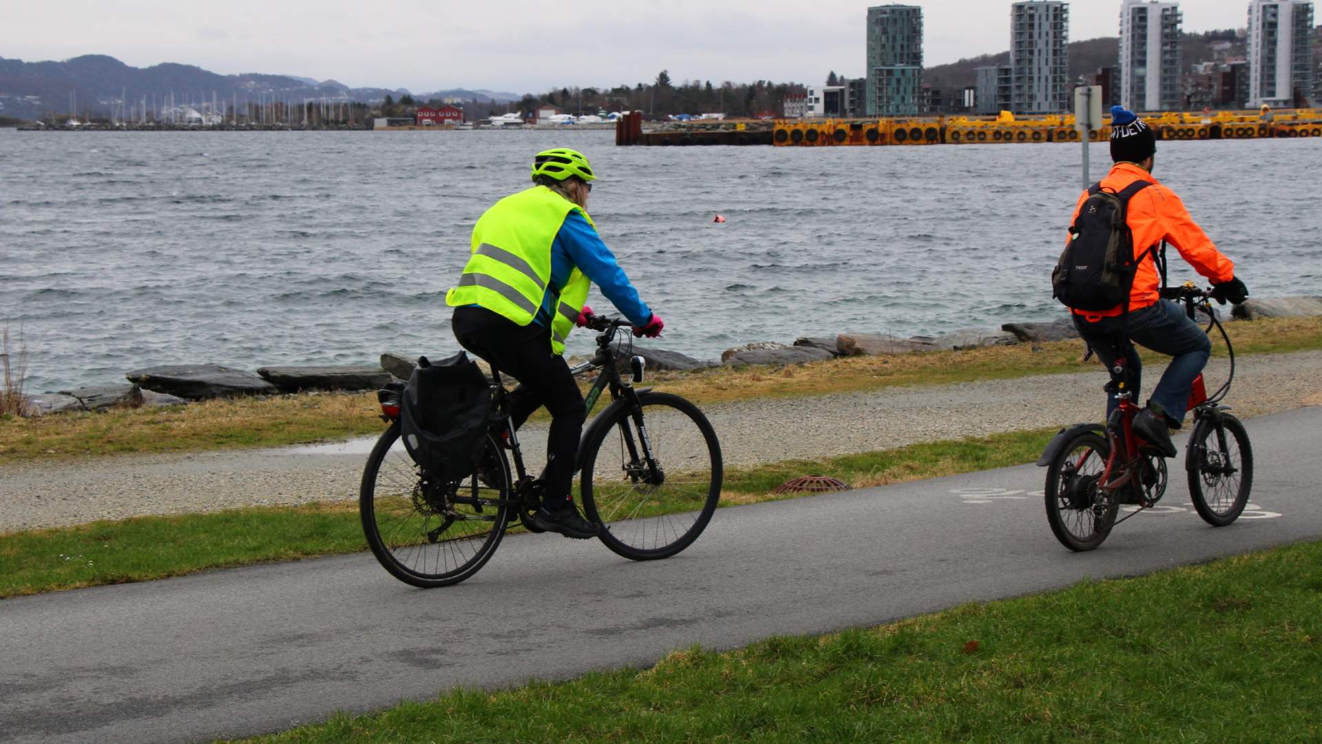 Bike ride from Gausel station – Hillevåg