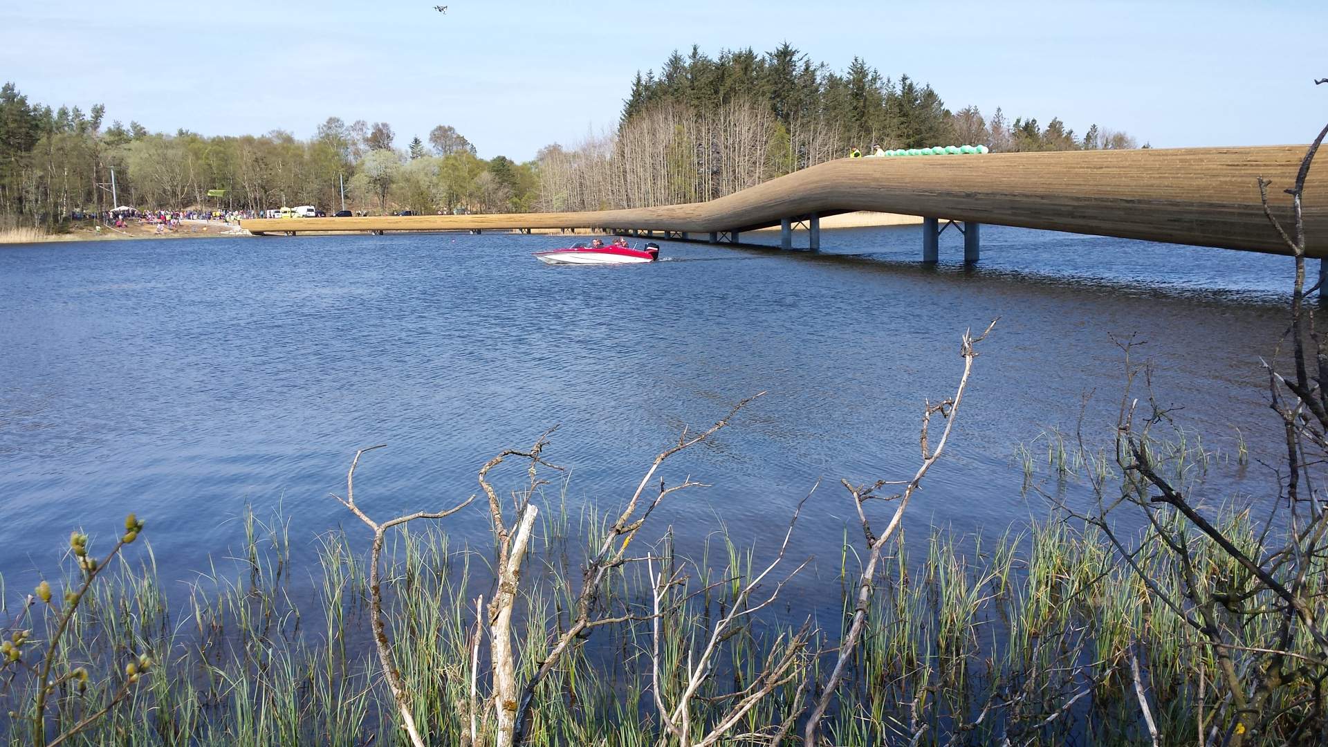 Hiking the Frøylandsvatnet lake