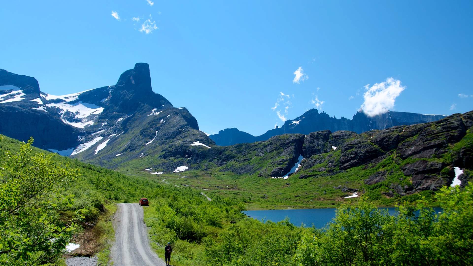 Der Berg Litlefjellet (790 M.ü.M)