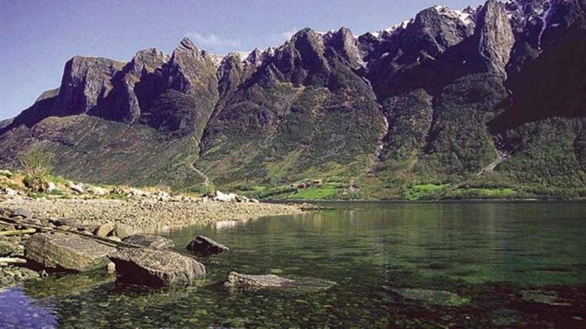 Gipfeltour zum Skoratinden (1002 M.ü.W.)