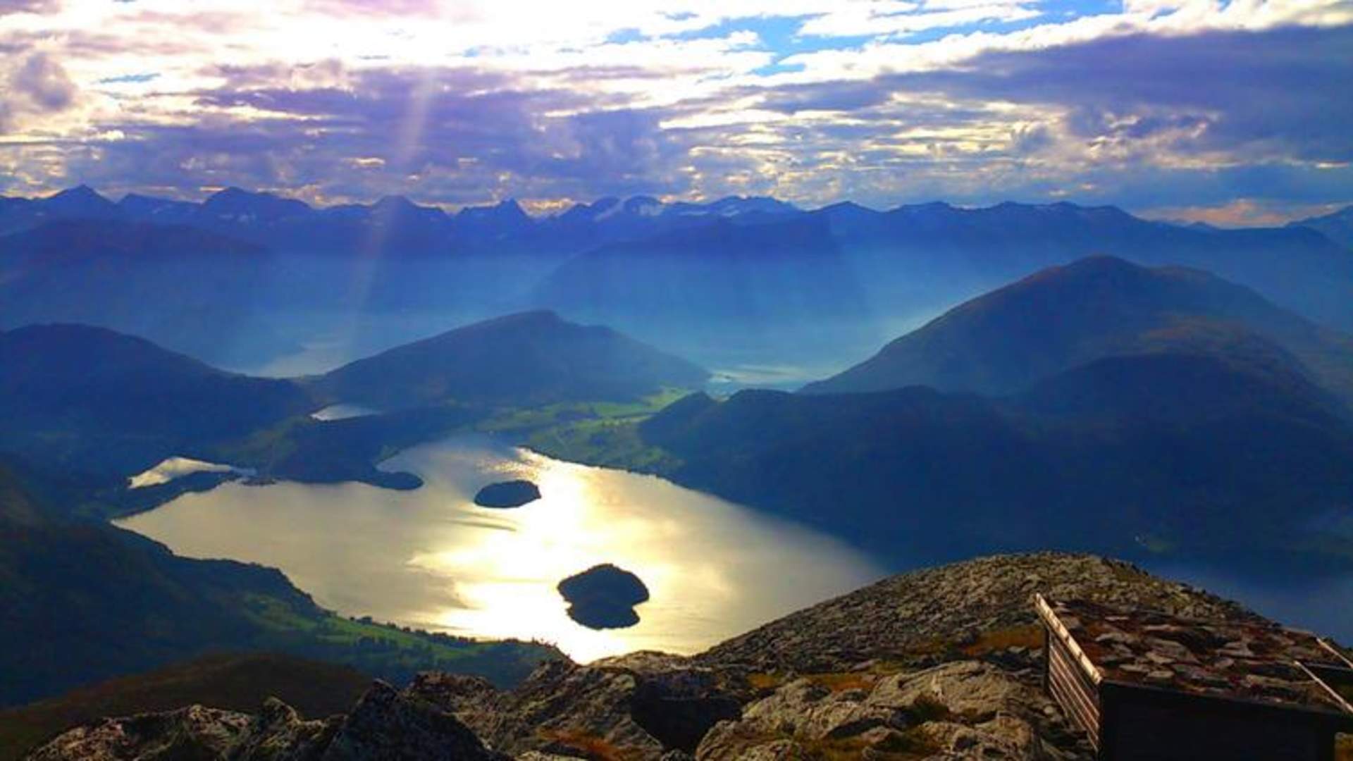Mountain hike to Tarløysa (1086 m.a.s.l.)