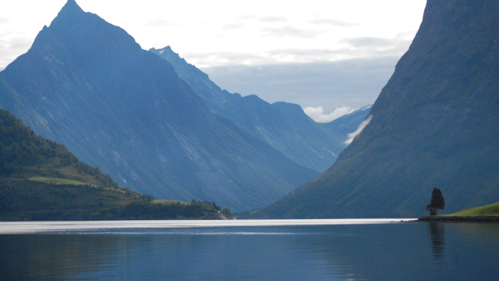 Hiking trip to Slogen (1564 m.a.s.l.)