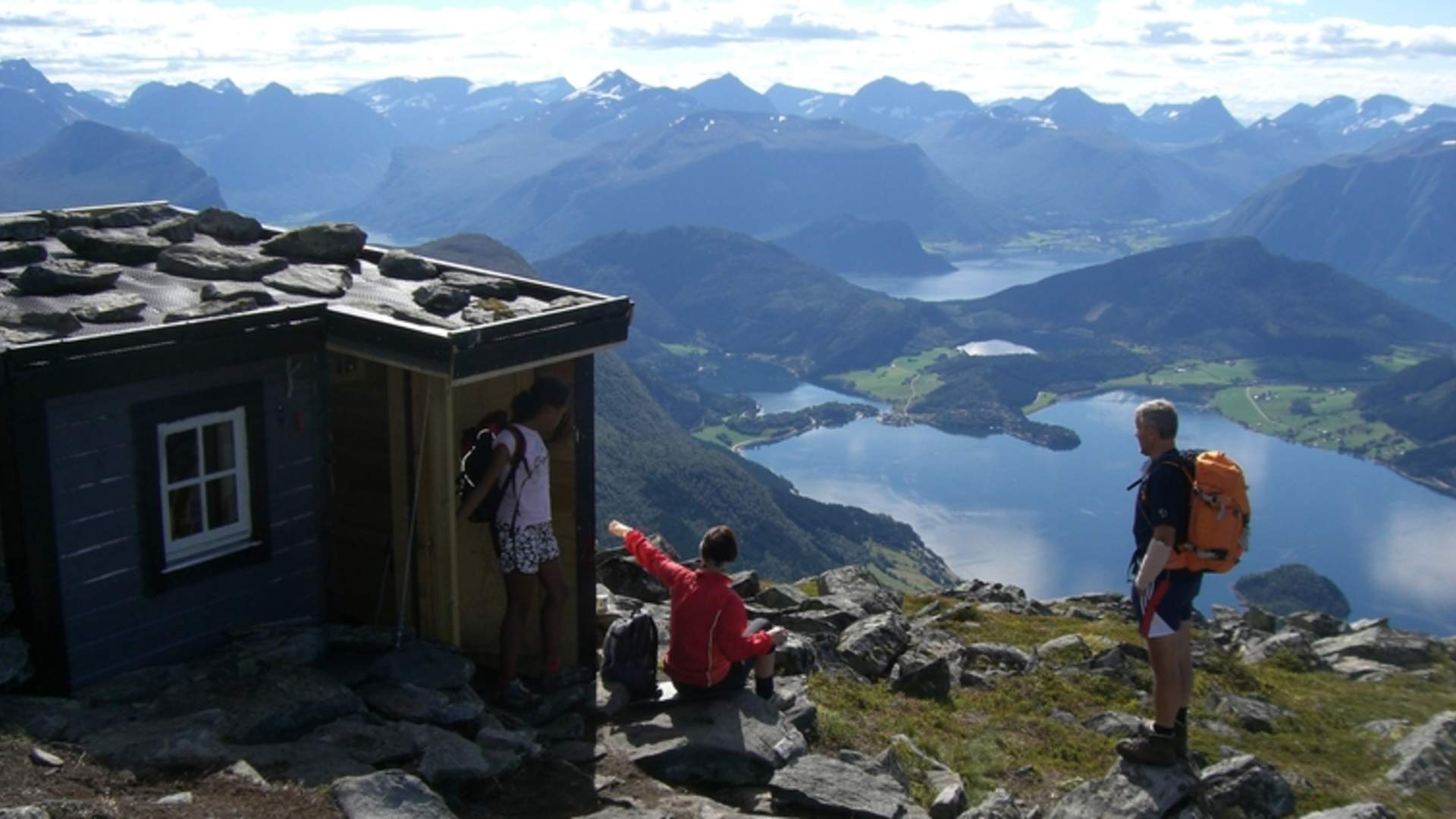 Mountain hike to Tarløysa (1086 m.a.s.l.)