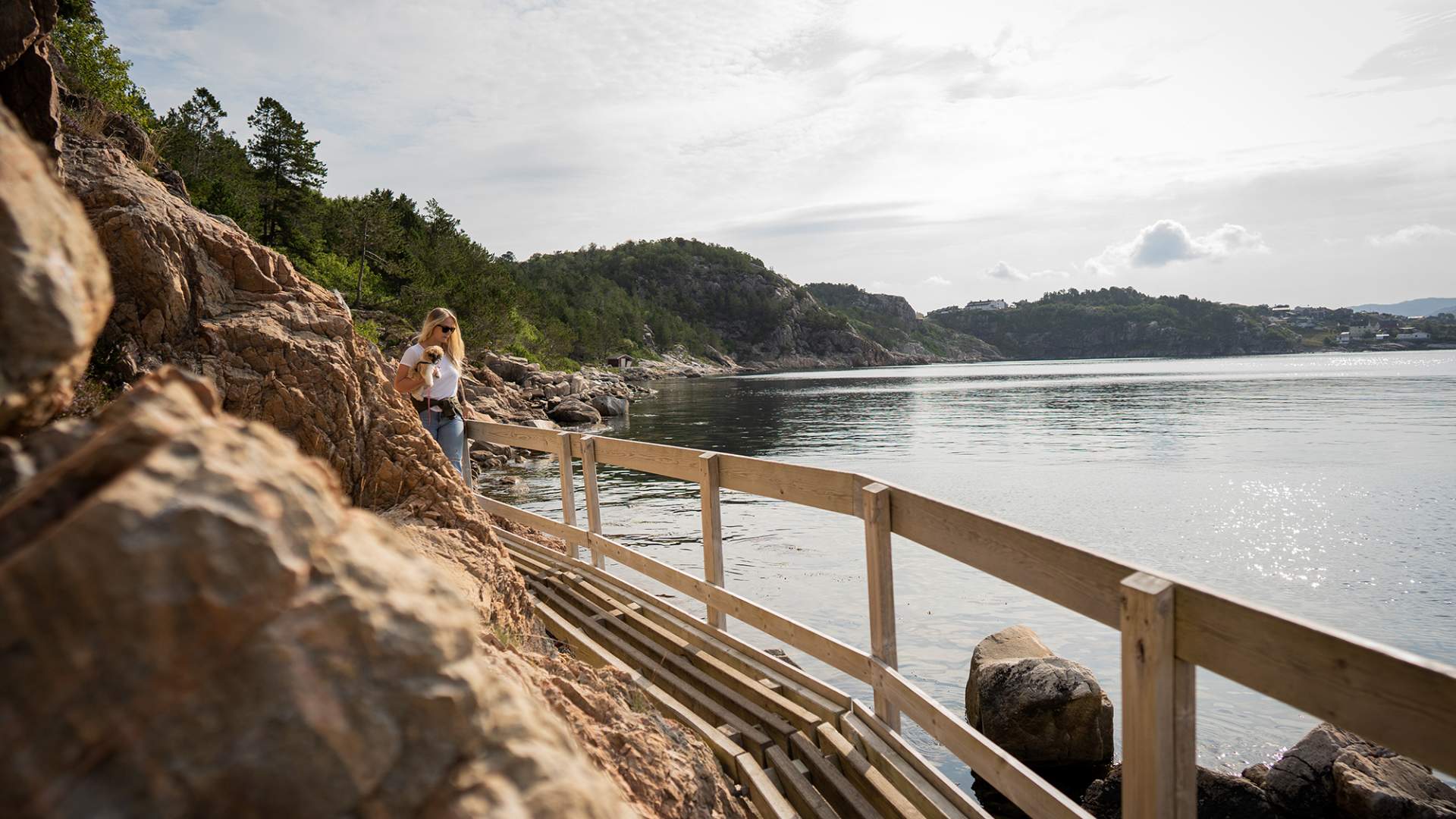Costal hiking at "Havstien" in Kristiansund