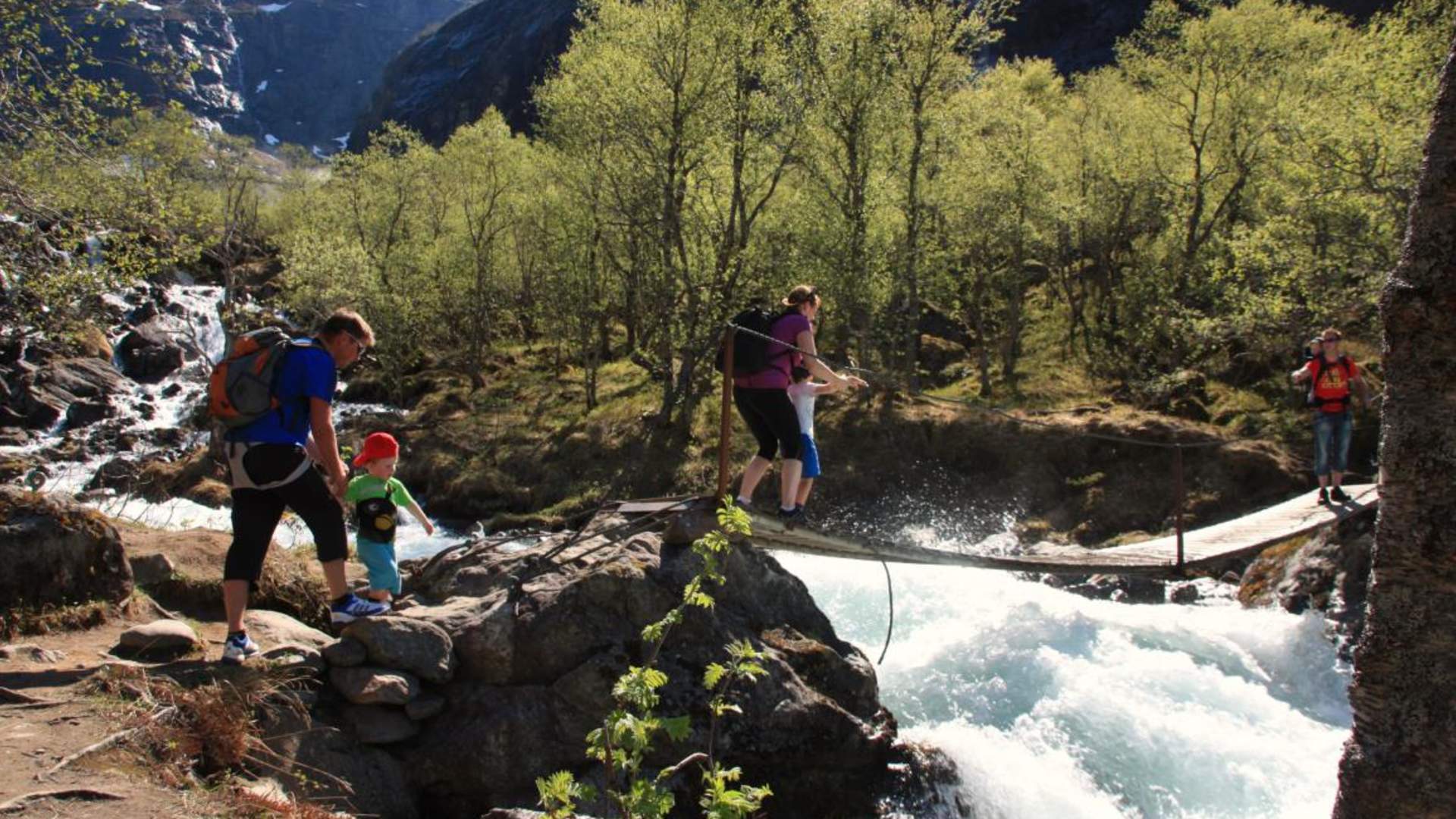 Trollstigen hike - Kløvstien Path (858 masl)