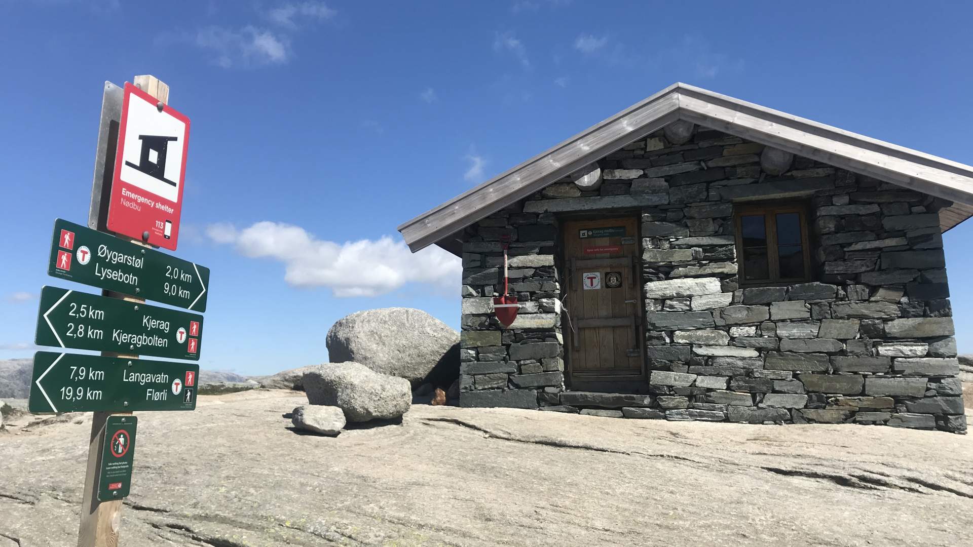 Hike to Kjerag in the Lysefjord