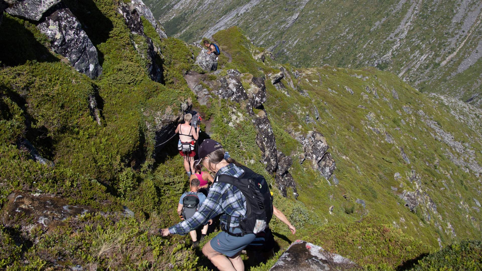 Jørgenvågsalen og Jurtinden